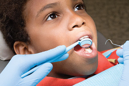 child at the dentist
