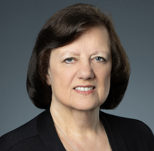 Kaye Reynolds headshot