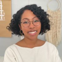 Mia Donley headshot