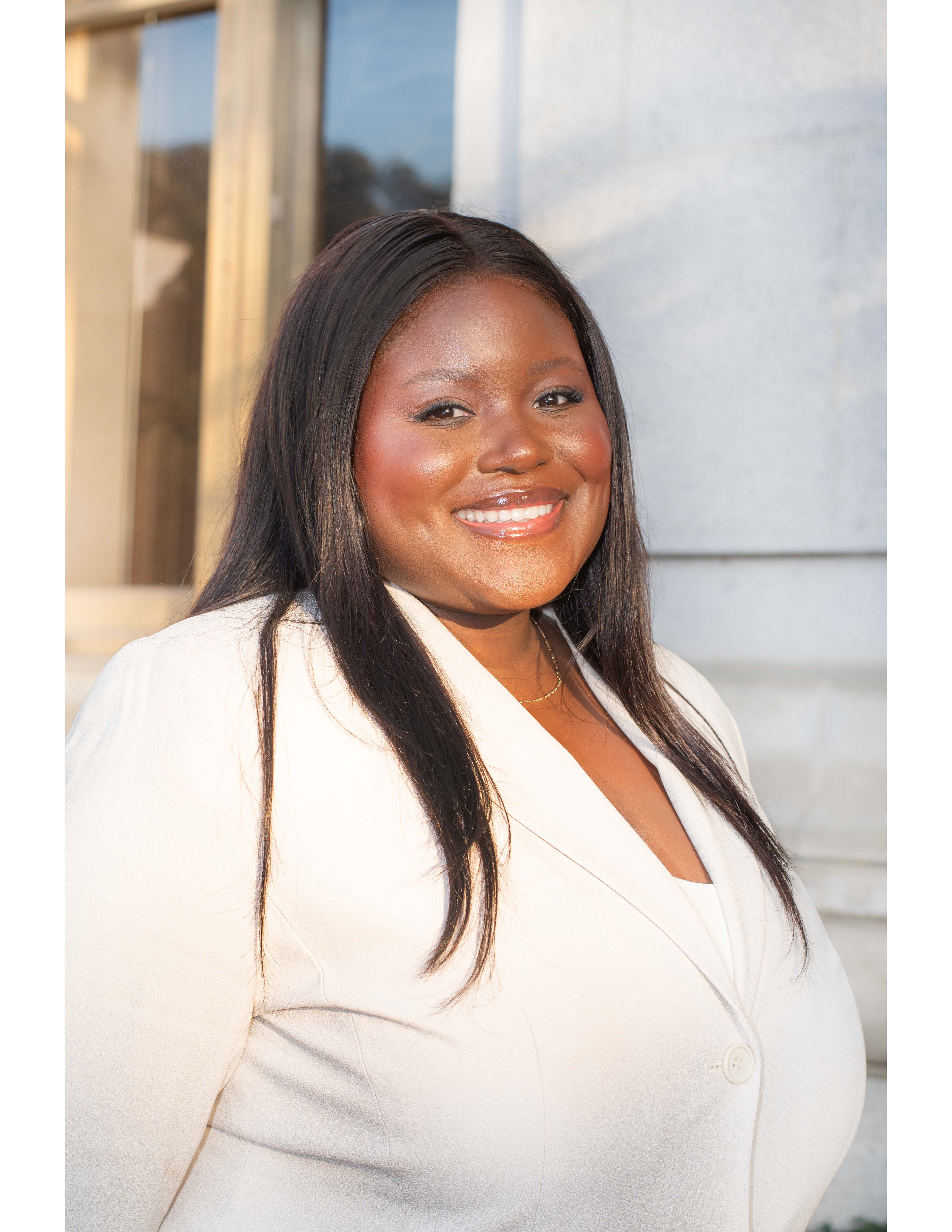Cieara Simmons Headshot