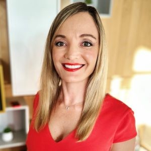 Jen Childress headshot