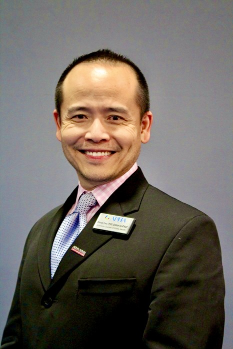 Dr. Denys T. Lau headshot