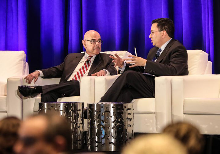 Henry Waxman listens to Joshua Sharfstein