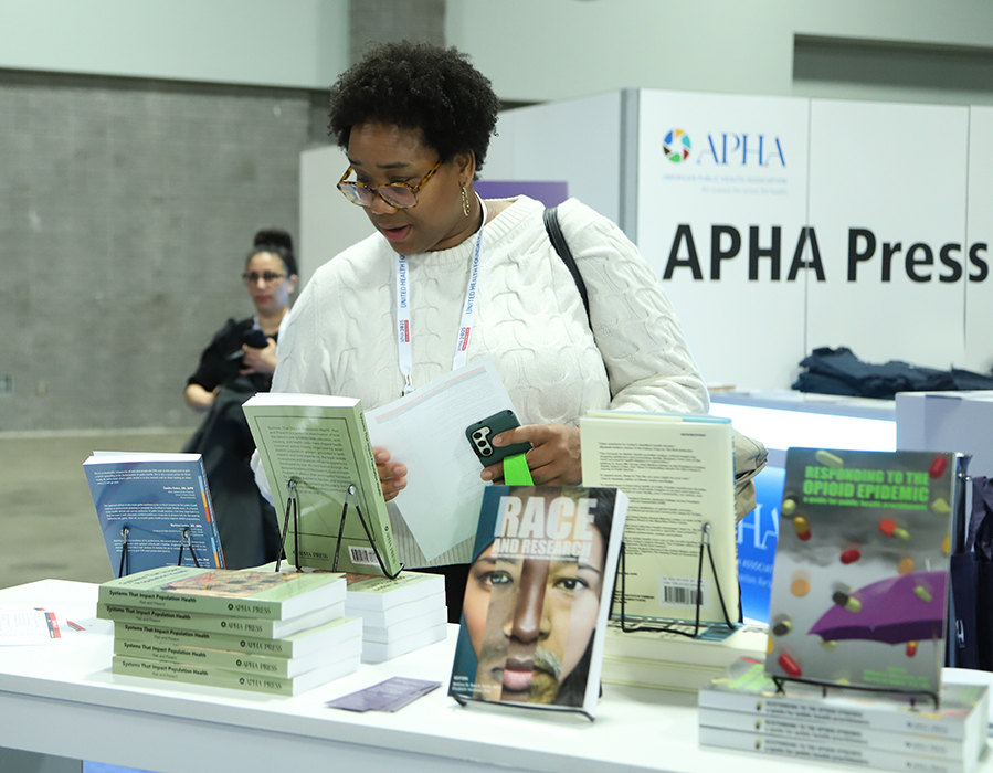 Sunday_Bookstore_2025_700